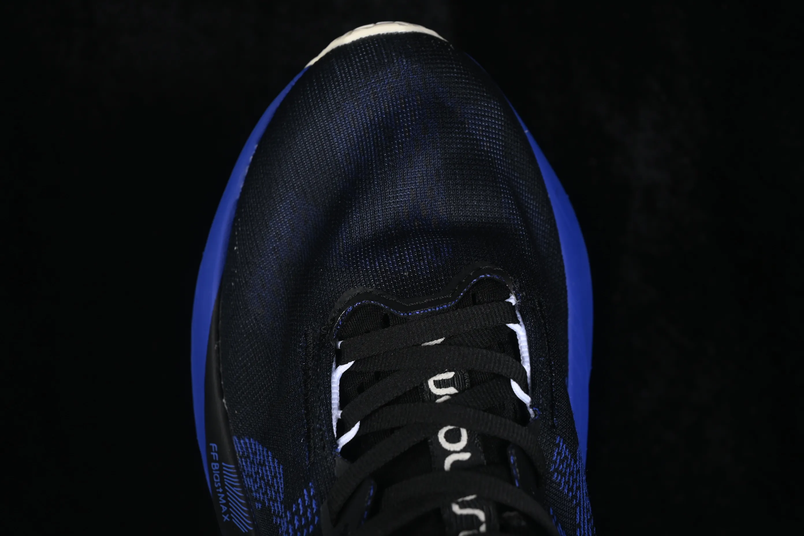 All categories Asics ASICS series Asics Novablast 5 1011B974-004